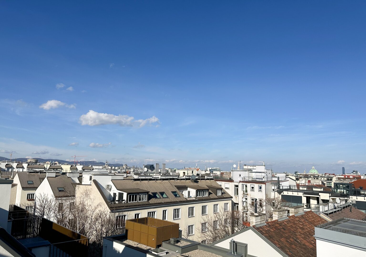 Erstbezug 4-Zimmer Wohnung mit Terrasse im DG, Nähe Wiedner Hauptstraße