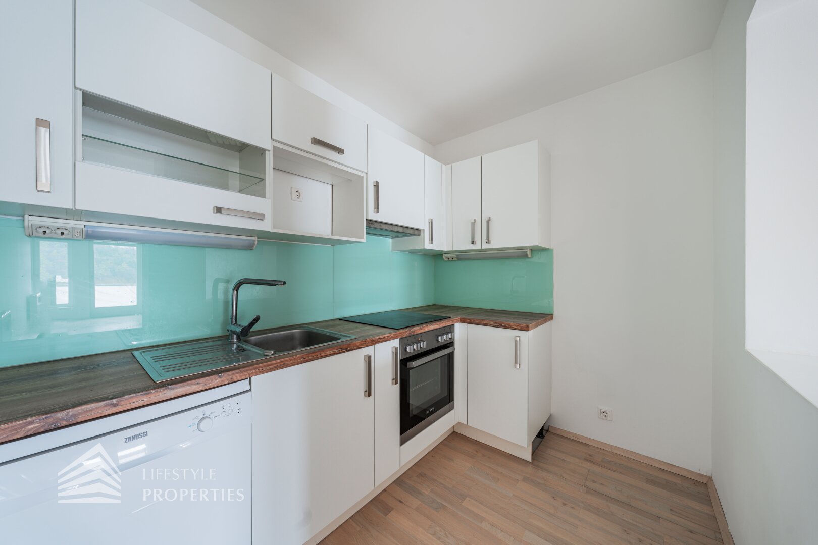 Tolle 2-Zimmer Wohnung mit Balkon in Bahnhofsnähe
