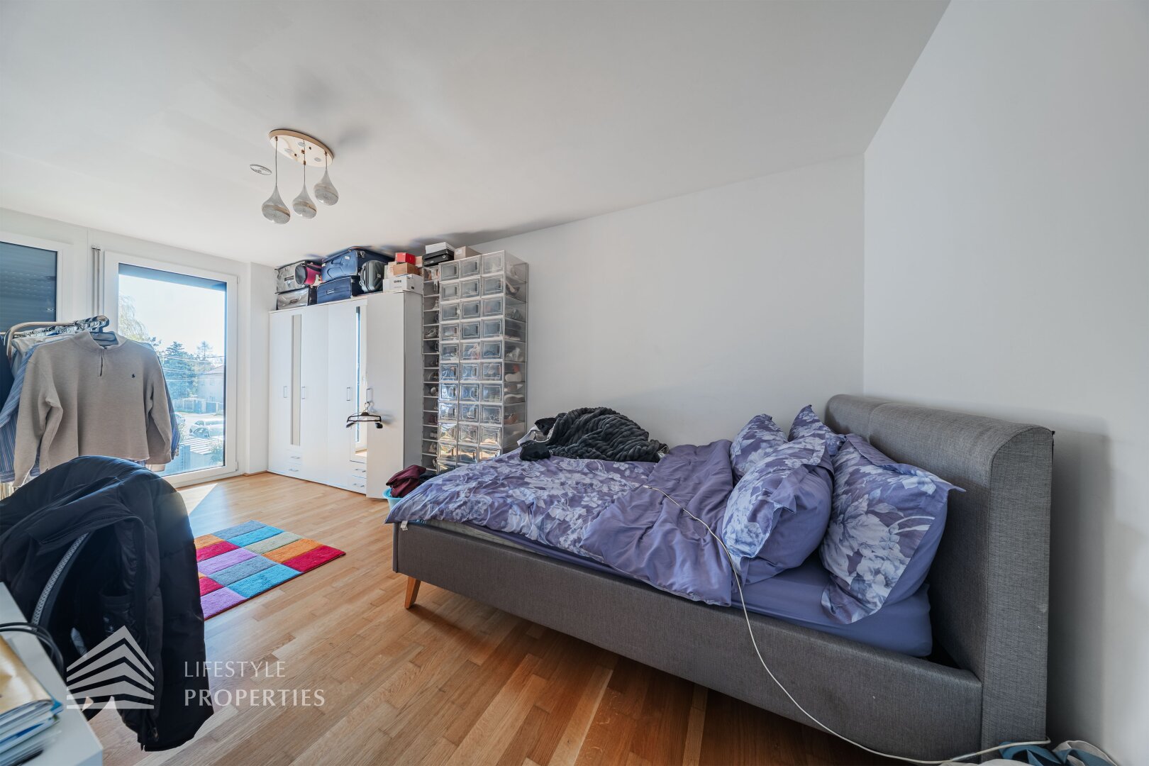 Modernes Townhouse nahe der UNO-City - Urbanes Wohnen mit Gartenidylle