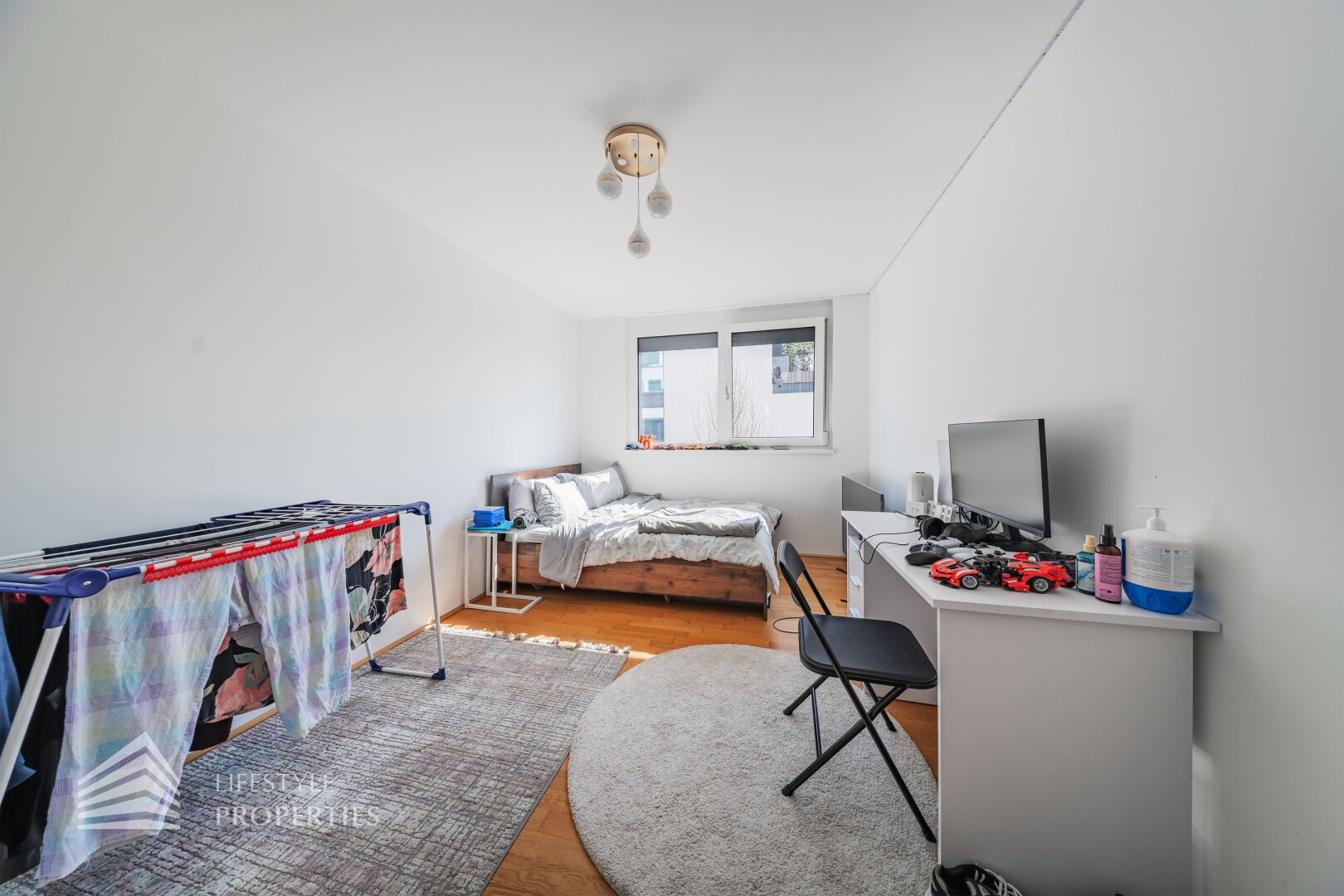 Modernes Townhouse nahe der UNO-City - Urbanes Wohnen mit Gartenidylle
