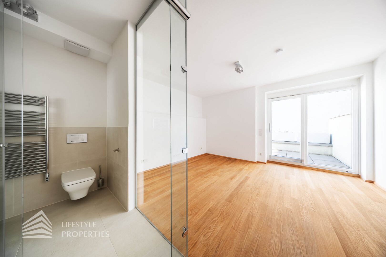 Lichtdurchflutete 4-Zimmer Maisonette-Penthouse Wohnung mit Weitblick und Terrassen!