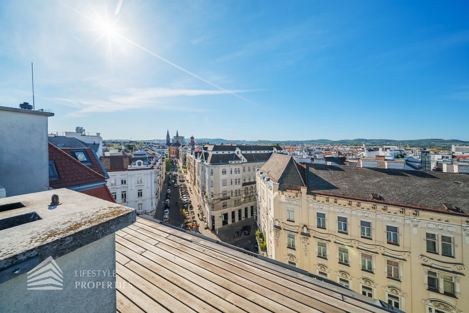 Lichtdurchflutete 4-Zimmer Maisonette-Penthouse Wohnung mit Weitblick und Terrassen!