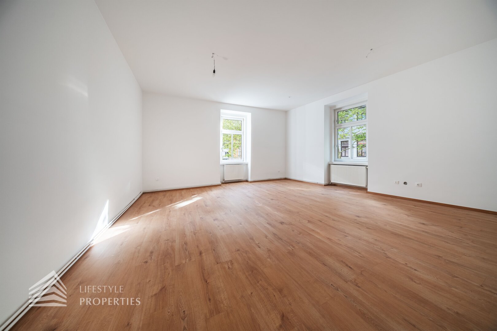 Helle 2-Zimmer Wohnung, Nähe Galleria Landstraße