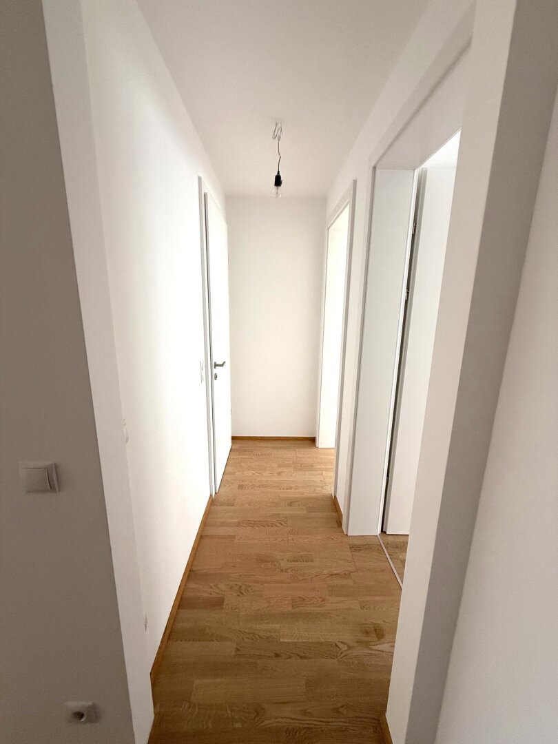 Ruhig & in zentraler Lage wohnen in Hietzing - Neubau Erstbezug + Balkon ca. 11 m² + Loggia ca. 2 m² + hochwertige Markenküche + 1 Garagenplatz im Eigentum