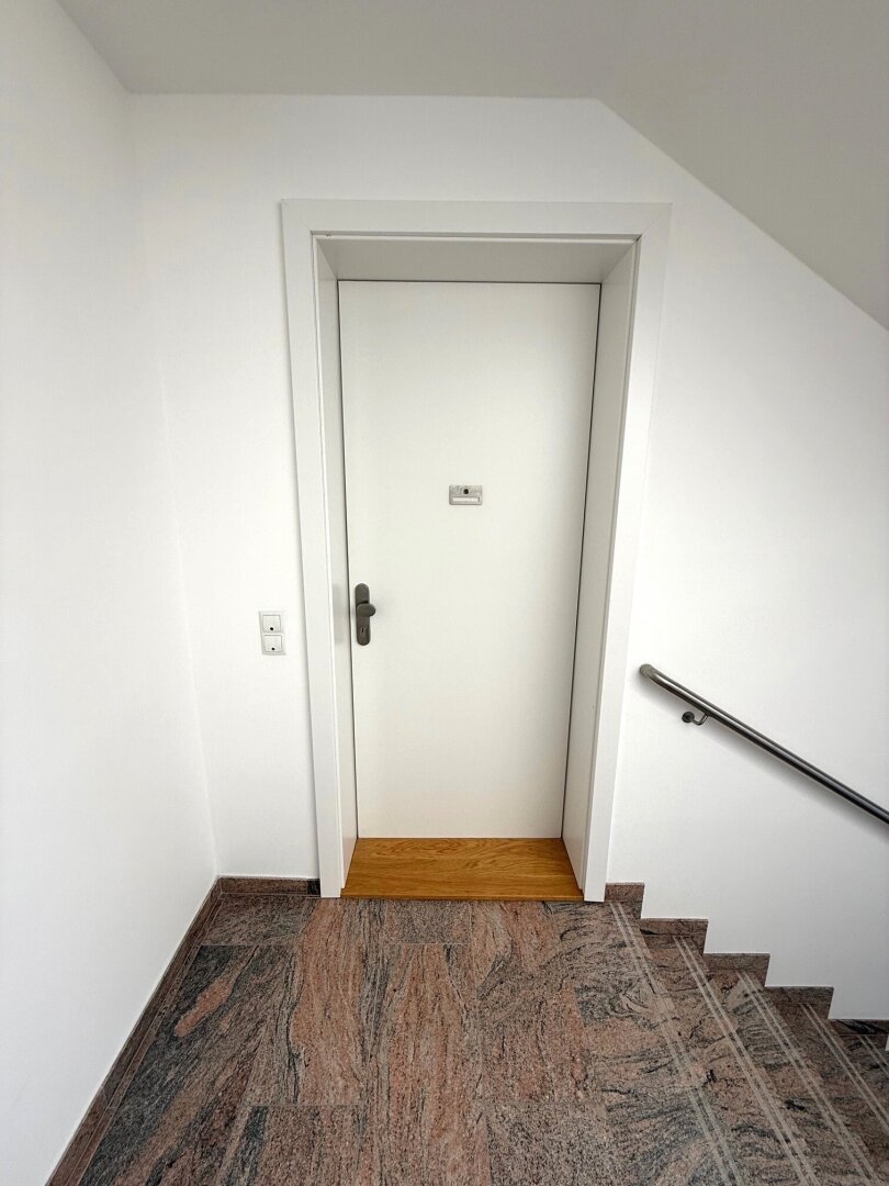 Ruhig & in zentraler Lage wohnen in Hietzing - Neubau Erstbezug + Balkon ca. 11 m² + Loggia ca. 2 m² + hochwertige Markenküche + 1 Garagenplatz im Eigentum