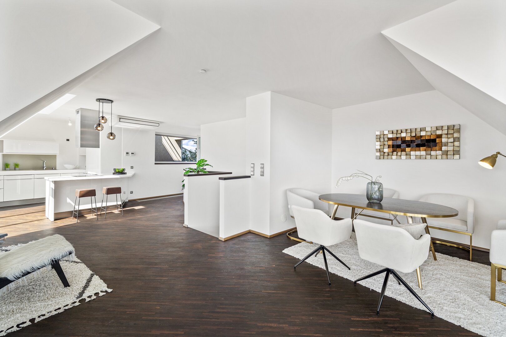 Licht Luft Luxus - Exklusive Dachgeschoss-Maisonette mit Terrassen & 360° Panoramablick