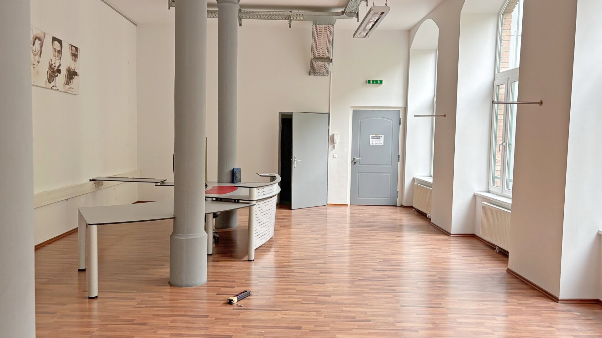 Flexible Gewerbefläche mit 3 Parkplätzen + Lager in Bestlage von Margareten!