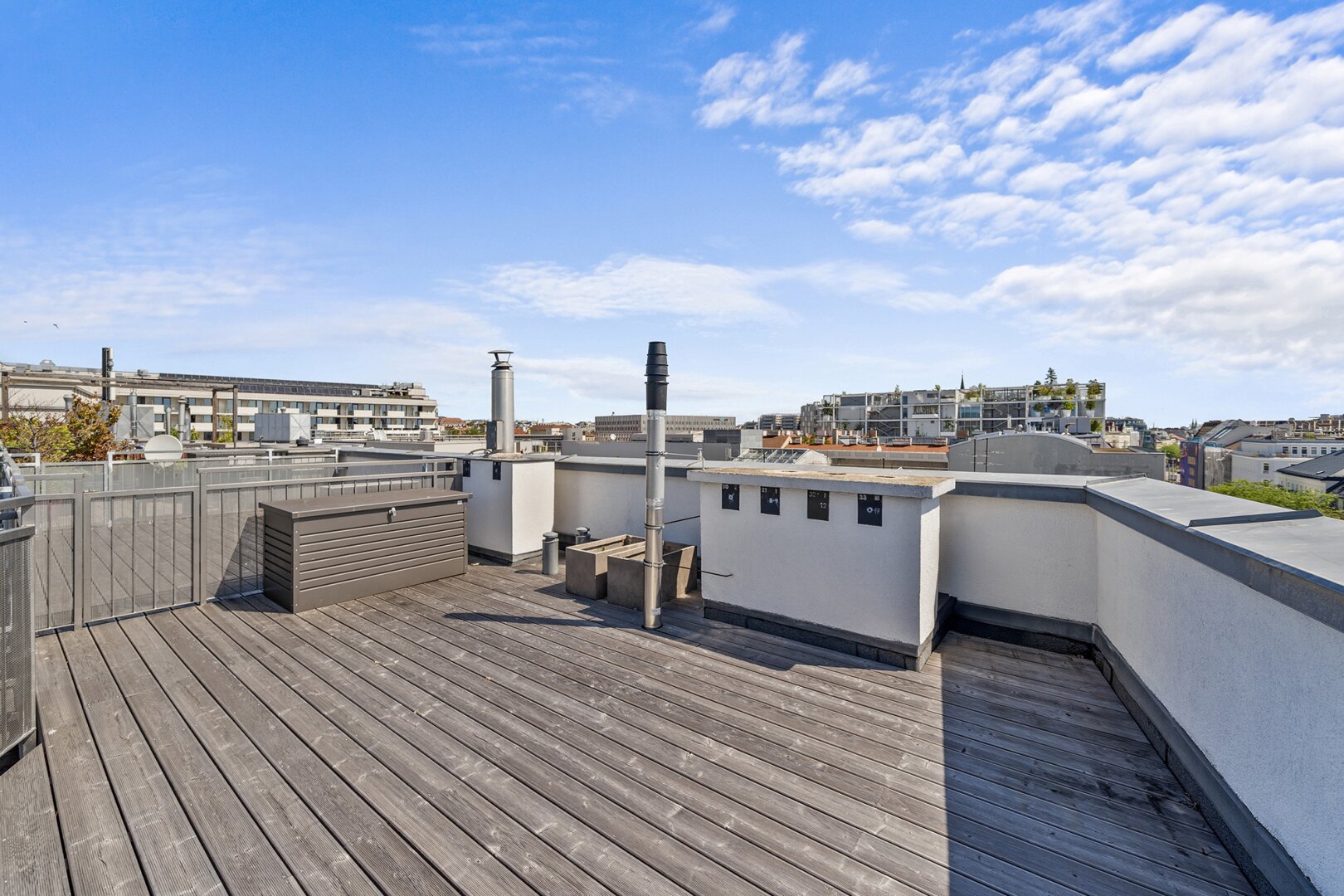 Exklusive Dachgeschoss-Maisonette mit 2 Terrassen & 360° Panoramablick