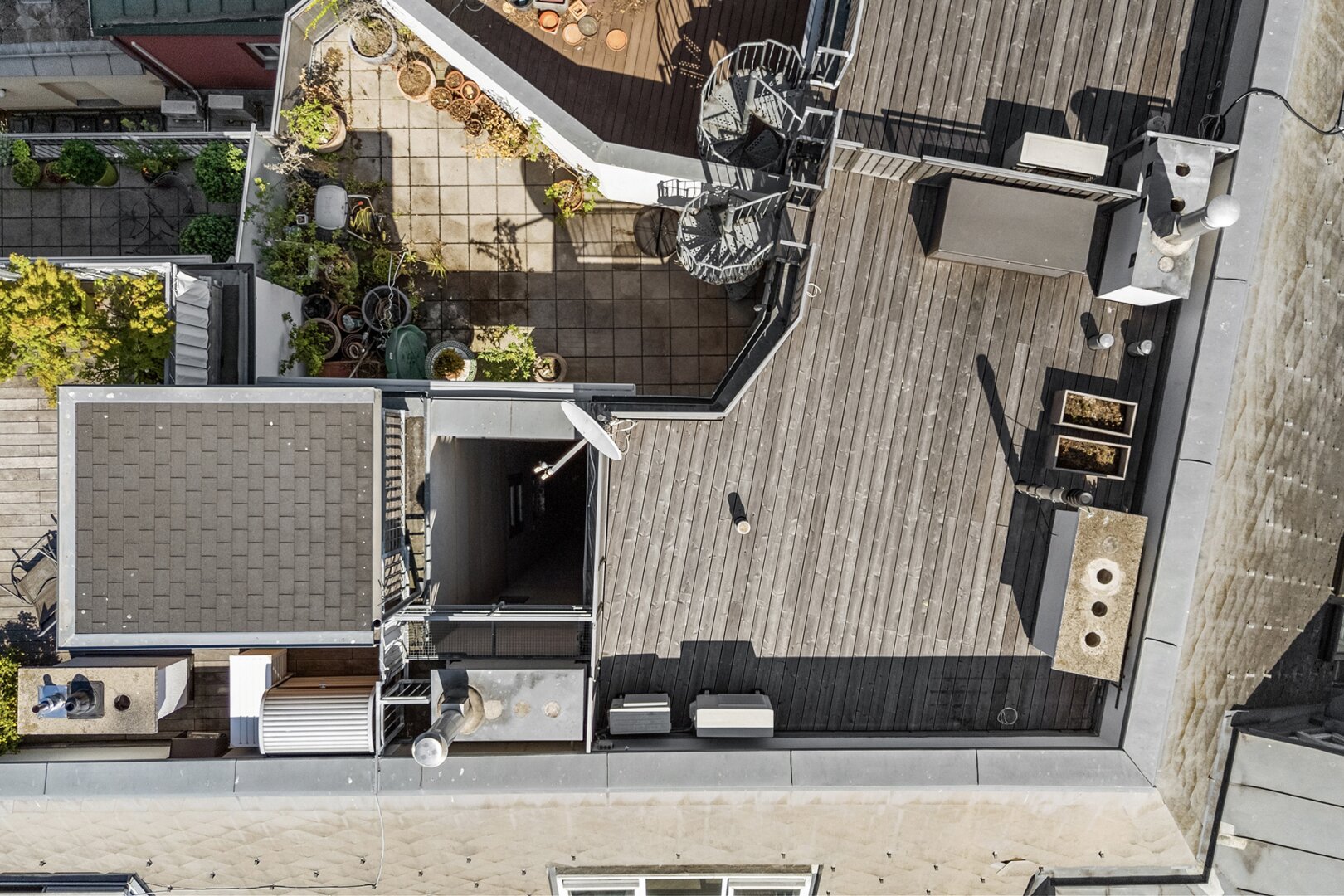 Exklusive Dachgeschoss-Maisonette mit 2 Terrassen & 360° Panoramablick