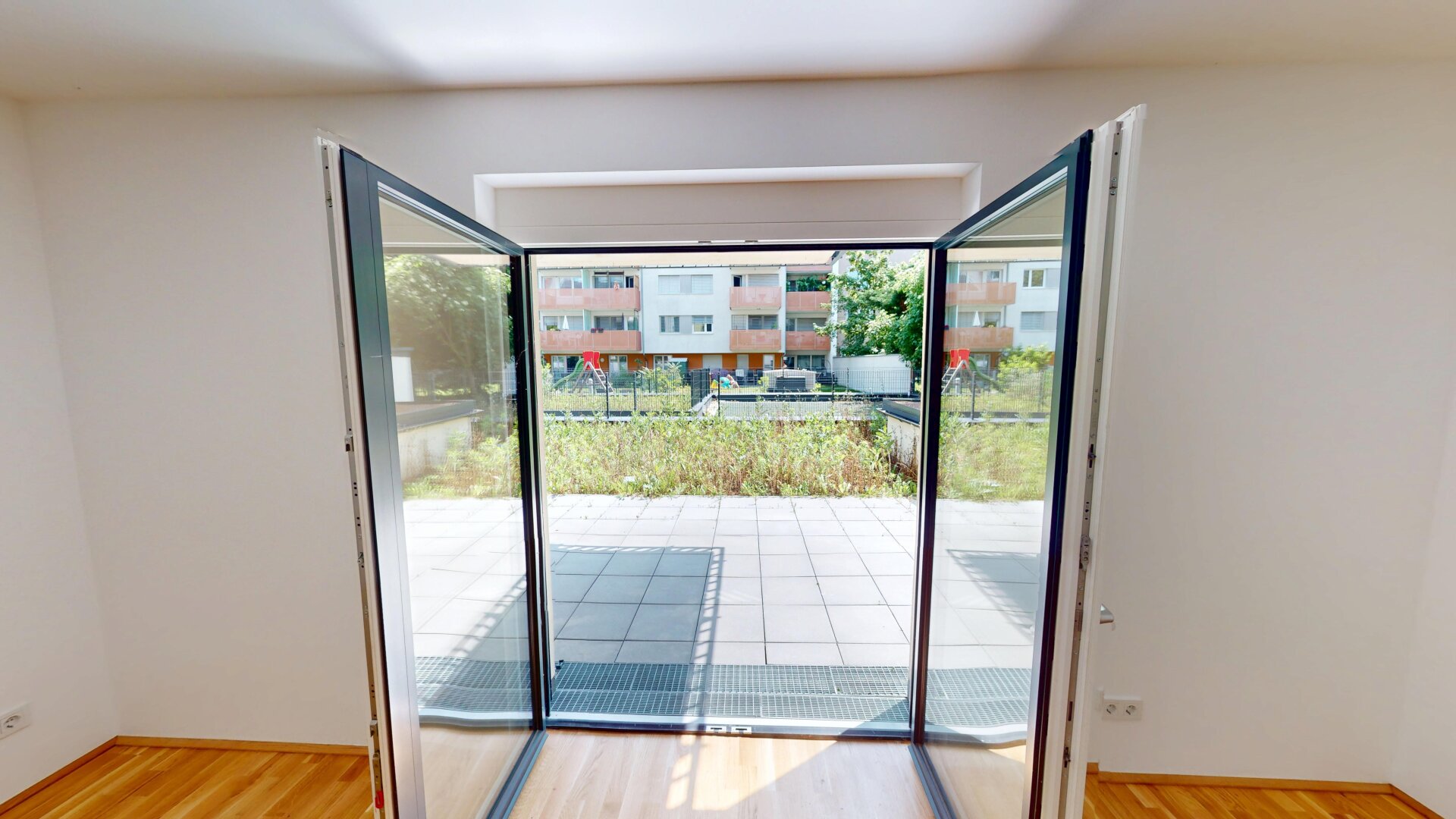 KTG 44, Erstbezug im Neubau mit Garten und Terrasse – geeignet als Büro, Ordination oder Praxis