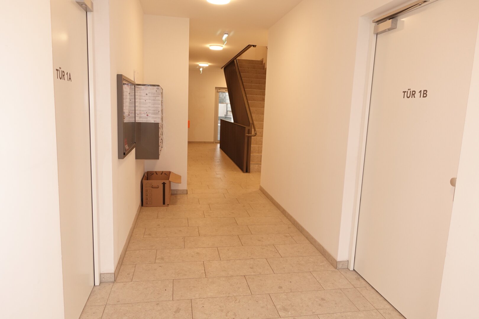 63 m² Geschäftslokal plus 40 m² Lager - ERSTBEZUG