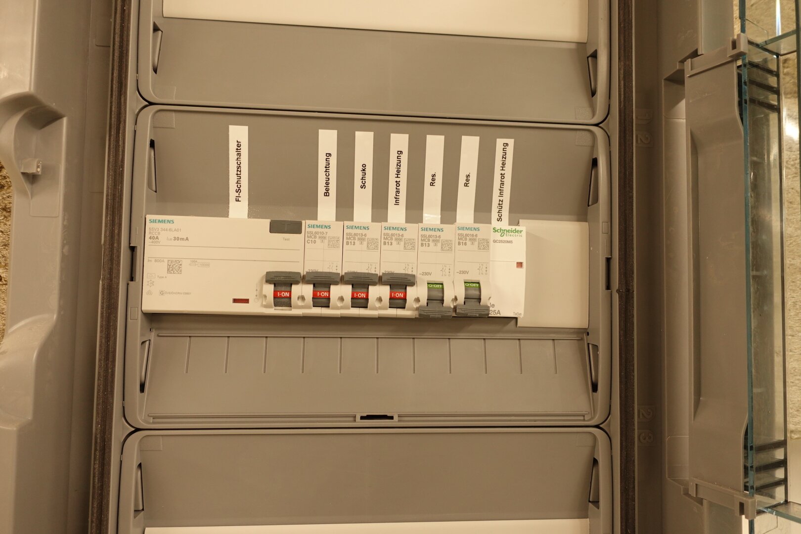 85,5 m² Lager - ERSTBEZUG