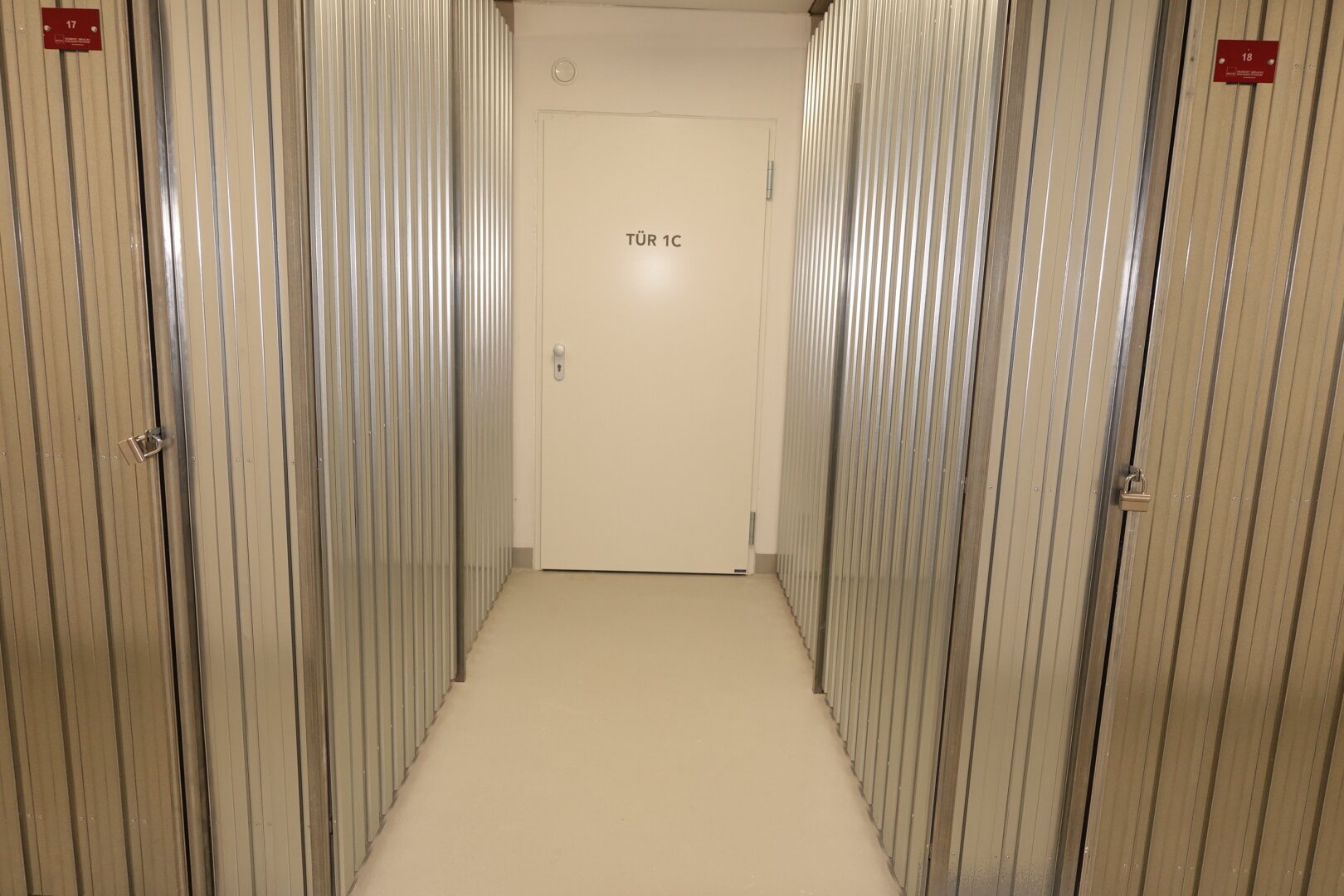 85,5 m² Lager - ERSTBEZUG