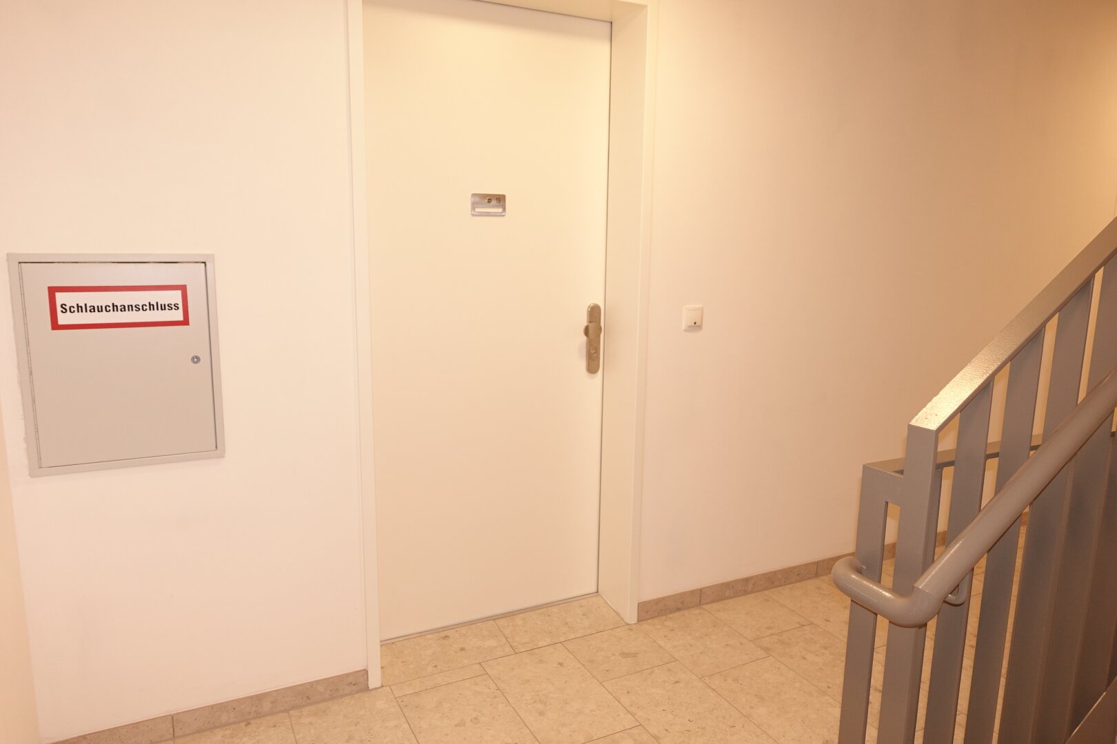 ERSTBEZUG 3 Zimmer DG-Balkon-Neubauwohnung