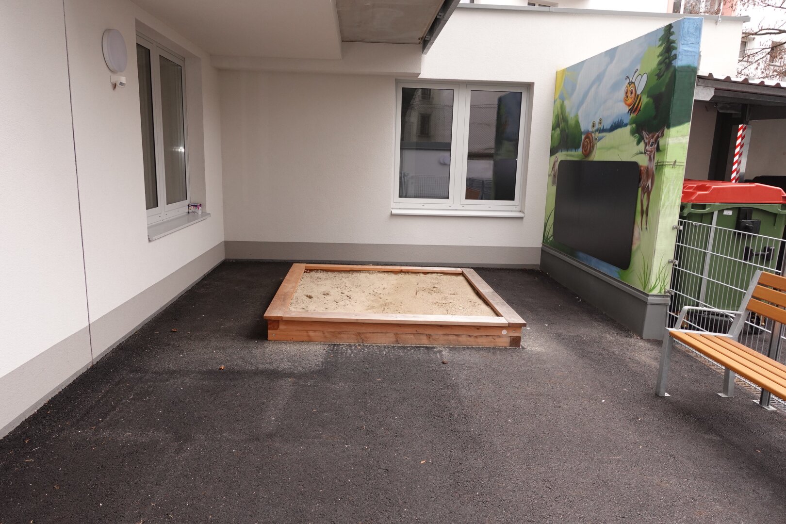 ERSTBEZUG 3 Zimmer DG-Balkon-Neubauwohnung