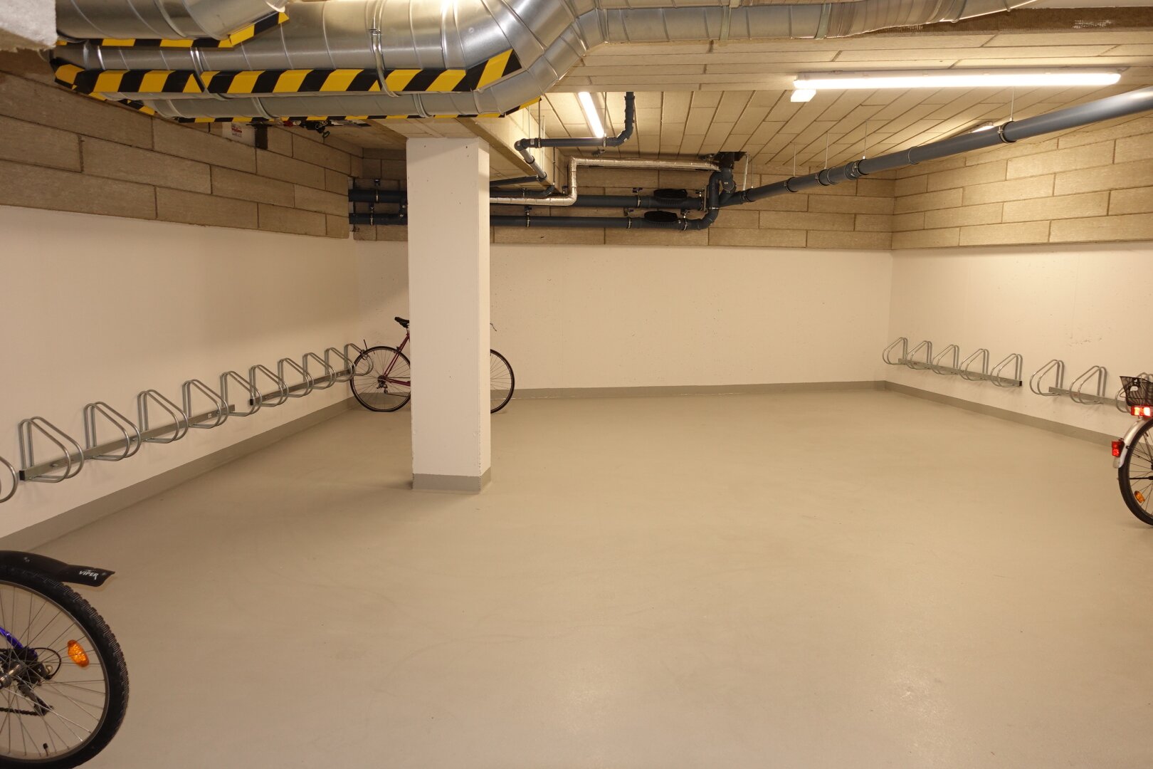 ERSTBEZUG 3 Zimmer DG-Balkon-Neubauwohnung