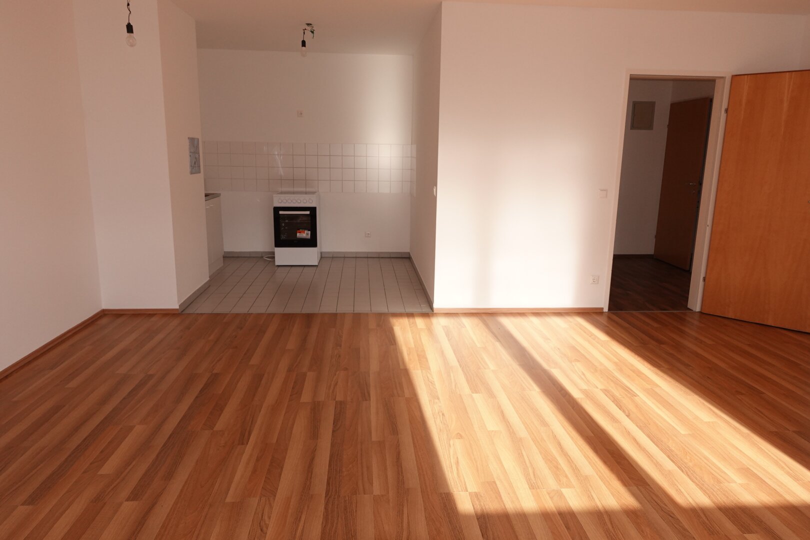 Sonnige, großzügige 2 Zimmer Neubauwohnung - zwischen Matzleinsdorfer Platz und Waldmüllerpark