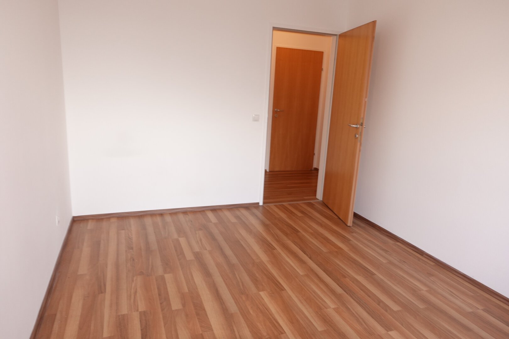 Großzügige 2 Zimmer Neubauwohnung  - zwischen Matzleinsdorfer Platz und Waldmüllerpark