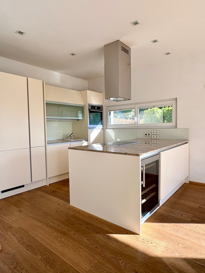 LUXUS-KLEINGARTENHAUS IM ALLEINEIGENTUM MIT WUNDERSCHÖNEM BLICK AM HACKENBERG