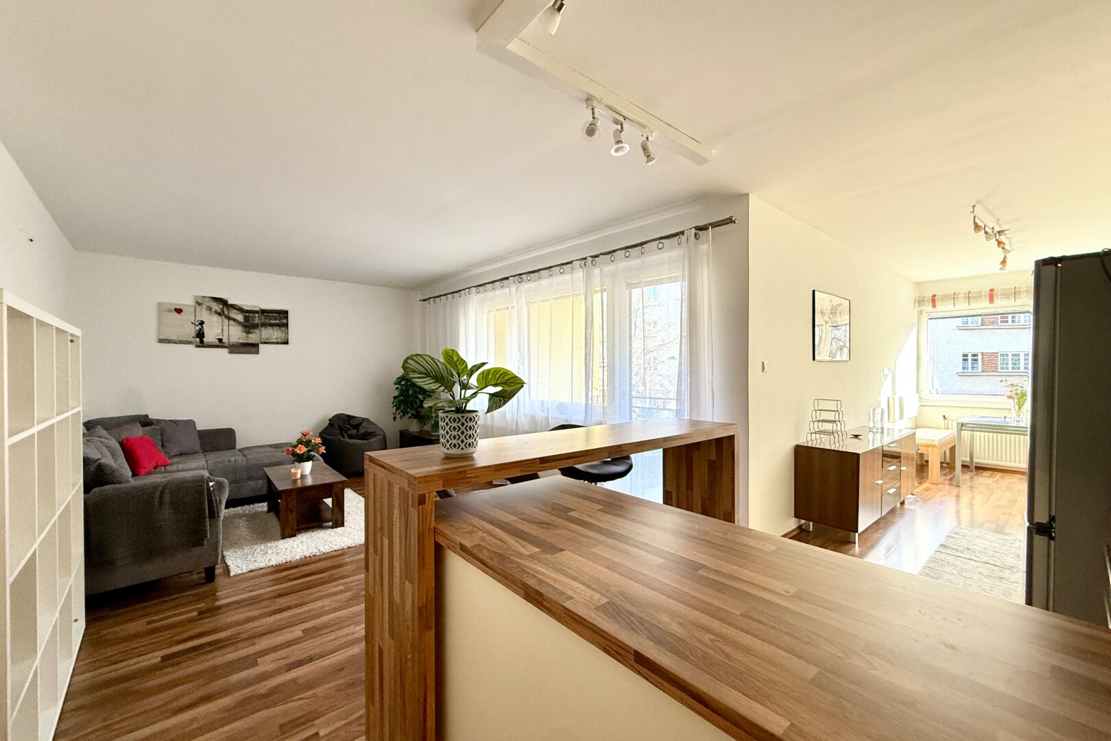 Familientaugliche 3 Zimmer-Wohnung mit Loggia