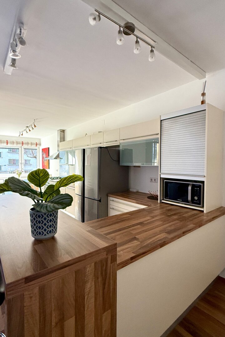 Familientaugliche 3 Zimmer-Wohnung mit Loggia