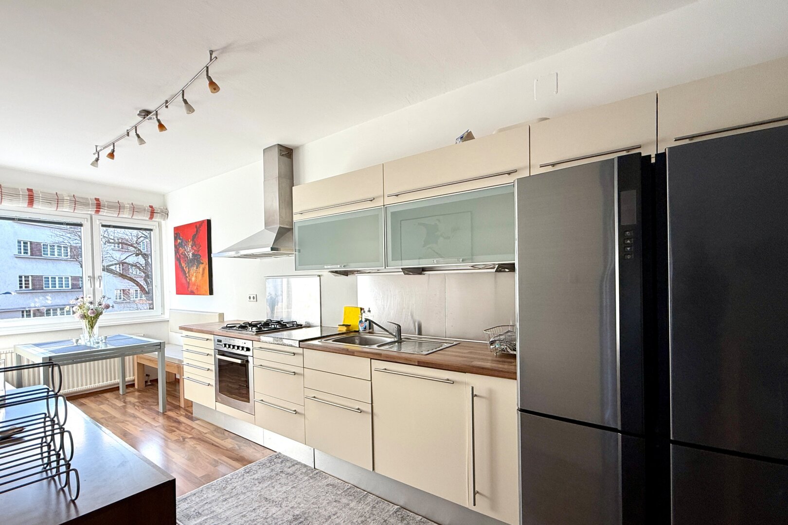 Familientaugliche 3 Zimmer-Wohnung mit Loggia