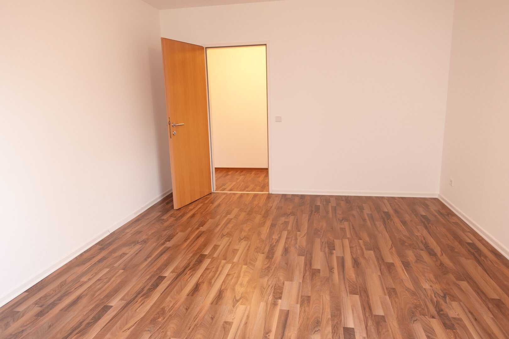 Große, sehr schöne 2 Zimmer Neubauwohnung - zwischen Matzleinsdorfer Platz und Waldmüllerpark