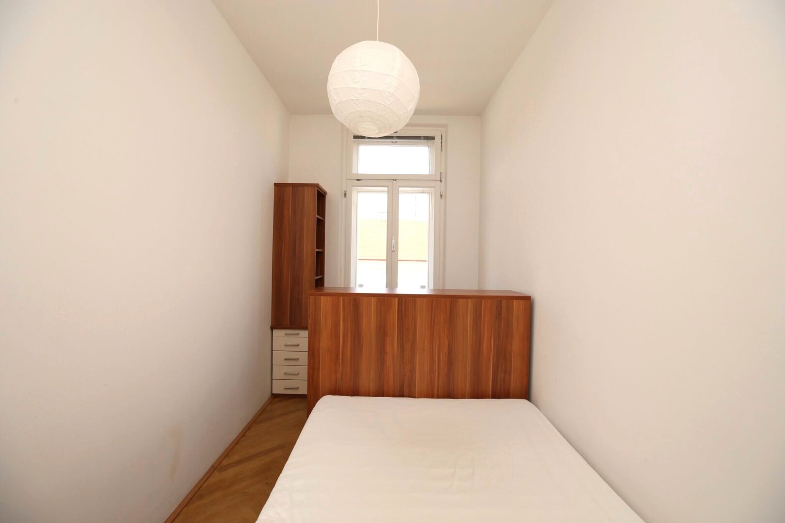 Hochwertigst sanierte und voll möblierte 2-Zimmer Altbauwohnung in der Alsegger Straße - Gersthof