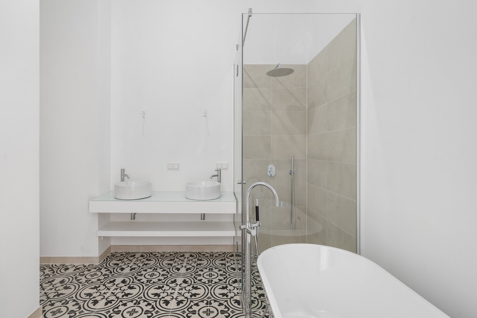 4 Zimmer DG-BALKON-Wohnung ERSTBEZUG - Qualität auf höchstem Niveau - Hietzing / Hacking