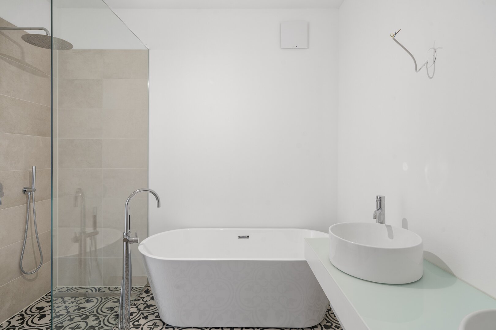 ERSTBEZUG 3 Zimmer BALKON-Wohnung - Qualität auf höchstem Niveau - Hietzing / Hacking