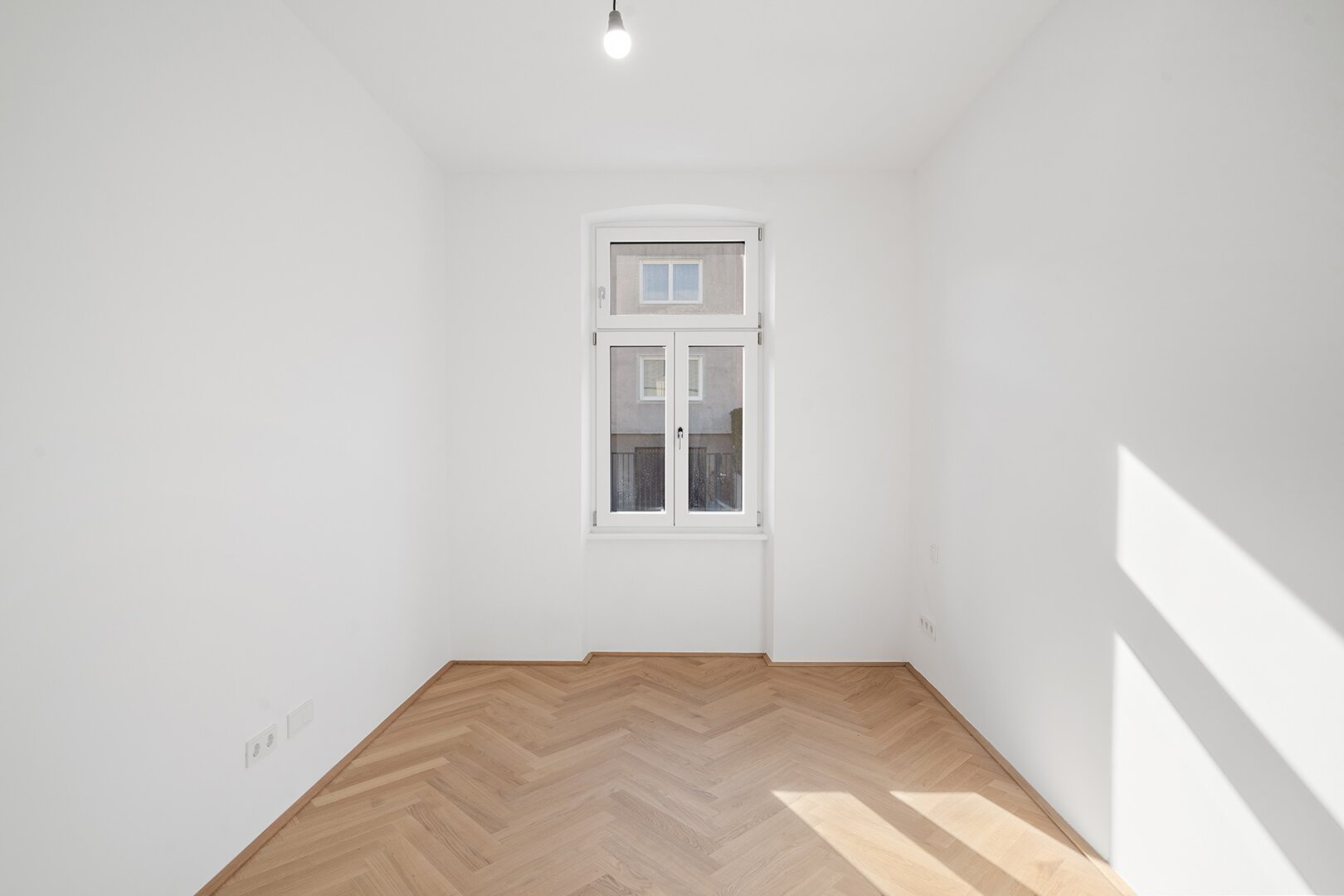 3 Zimmer ERSTBEZUGS-BALKON-WOHNUNG - Qualität auf höchstem Niveau - Hietzing / Hacking