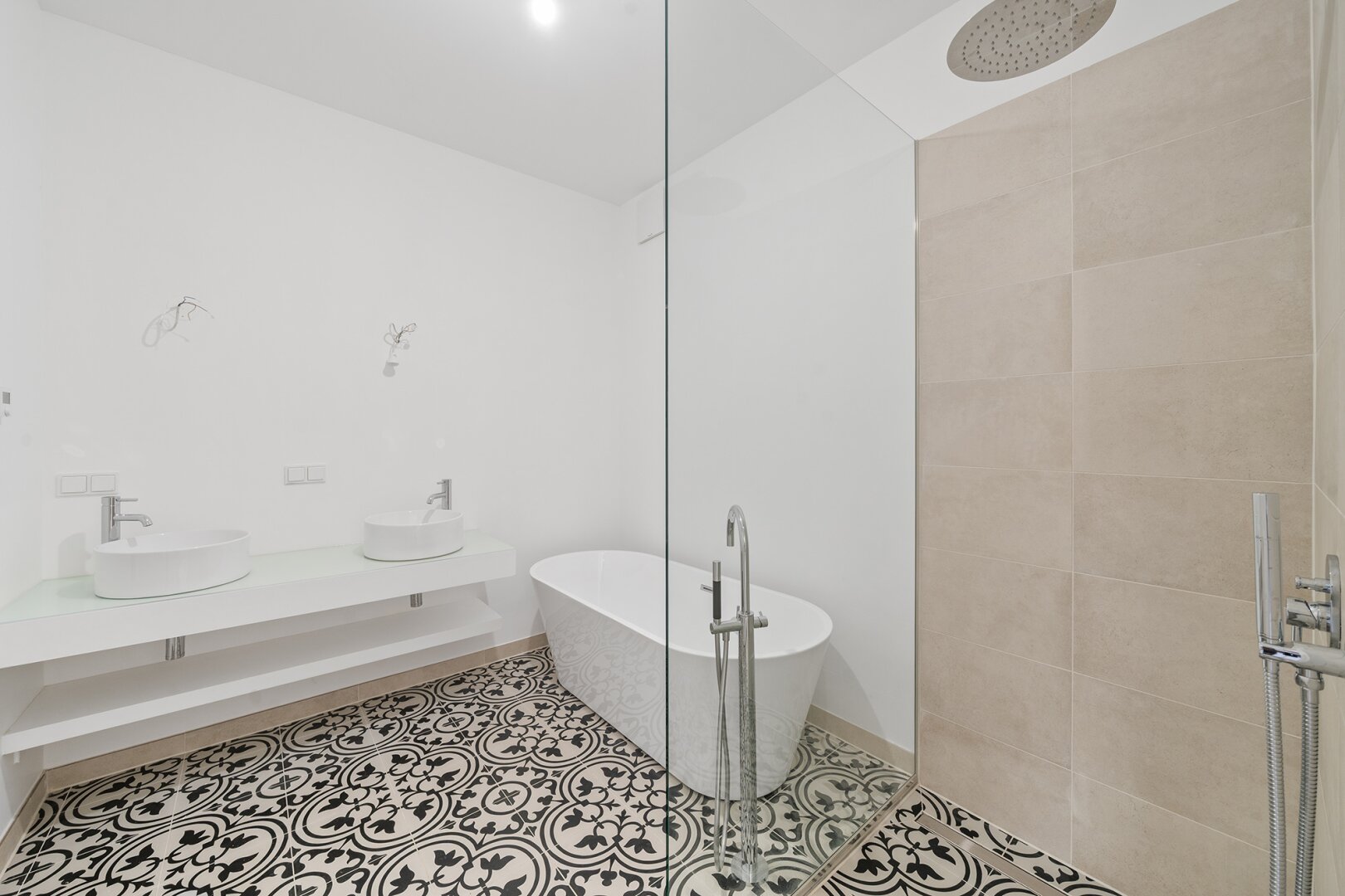 3 Zimmer ERSTBEZUGS-BALKON-WOHNUNG - Qualität auf höchstem Niveau - Hietzing / Hacking