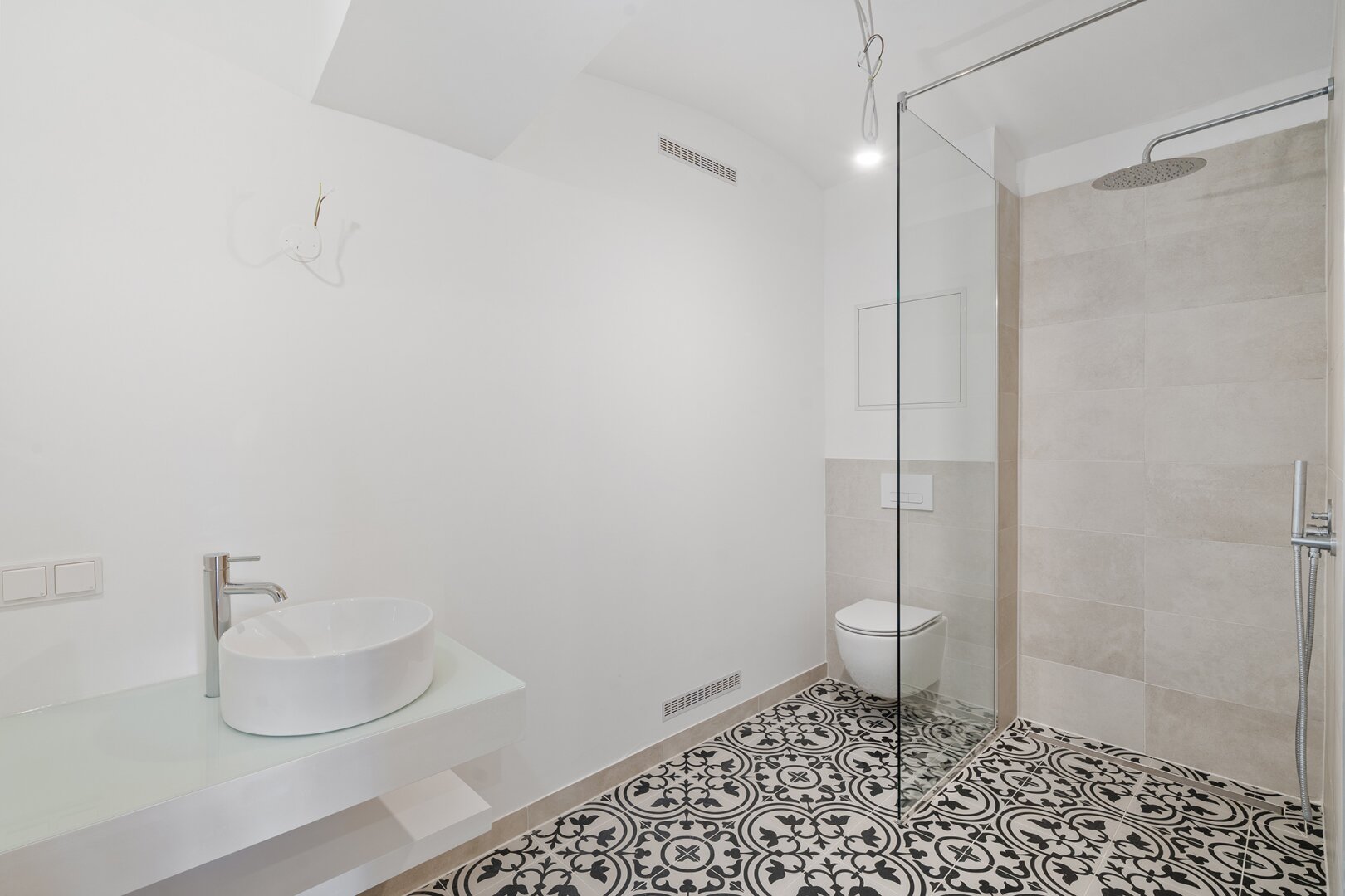 Gartenwohnung ERSTBEZUG - Qualität auf höchstem Niveau - Hietzing / Hacking