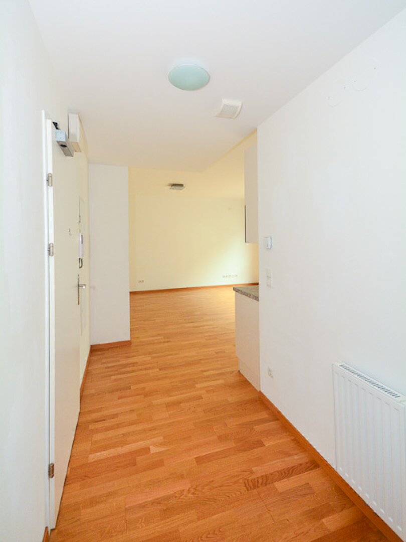 Moderne 2 Zimmer Single-und Pärchenwohnung