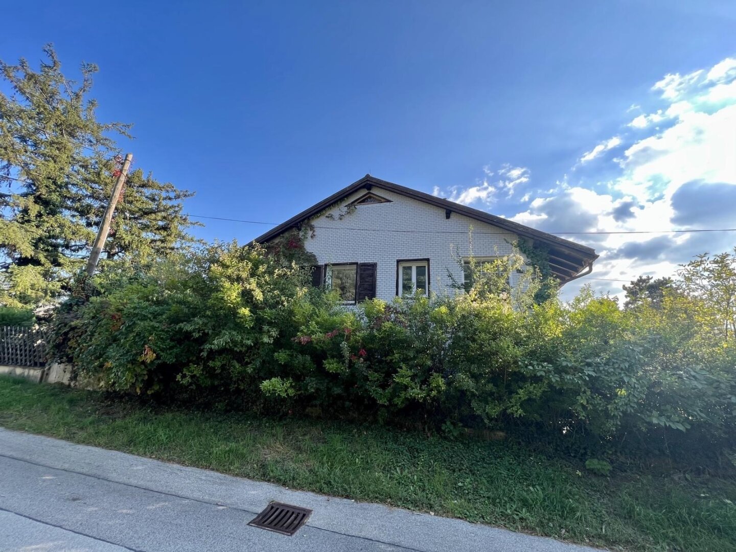 Baubewilligtes Villengrundstück am Ölberg – 570 m² Bestlage mit unverbaubarem Weitblick