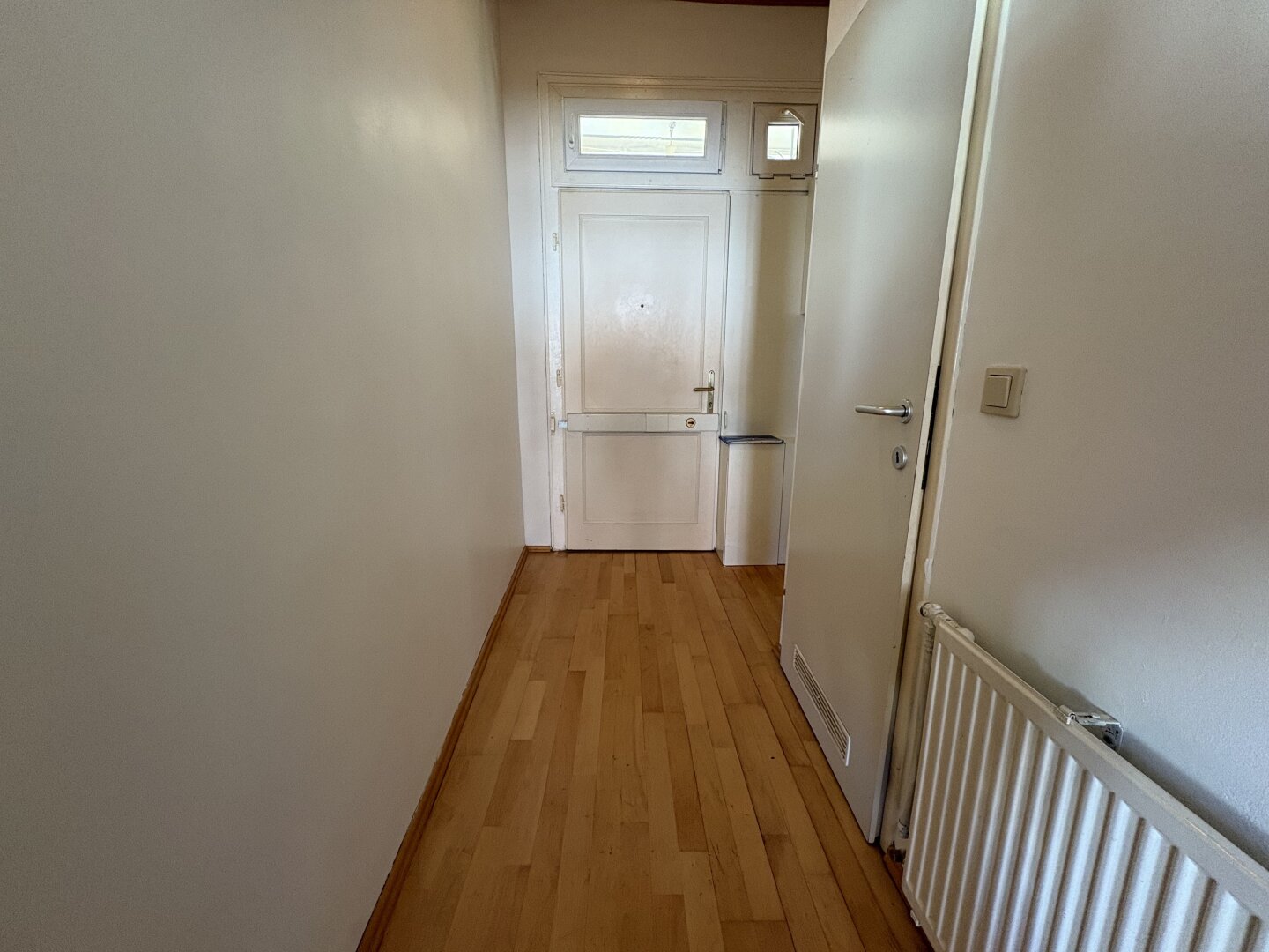 Anleger aufgepasst! Kompakte Altbauwohnung in ruhiger Seitenstraße mit hervorragender Infrastruktur