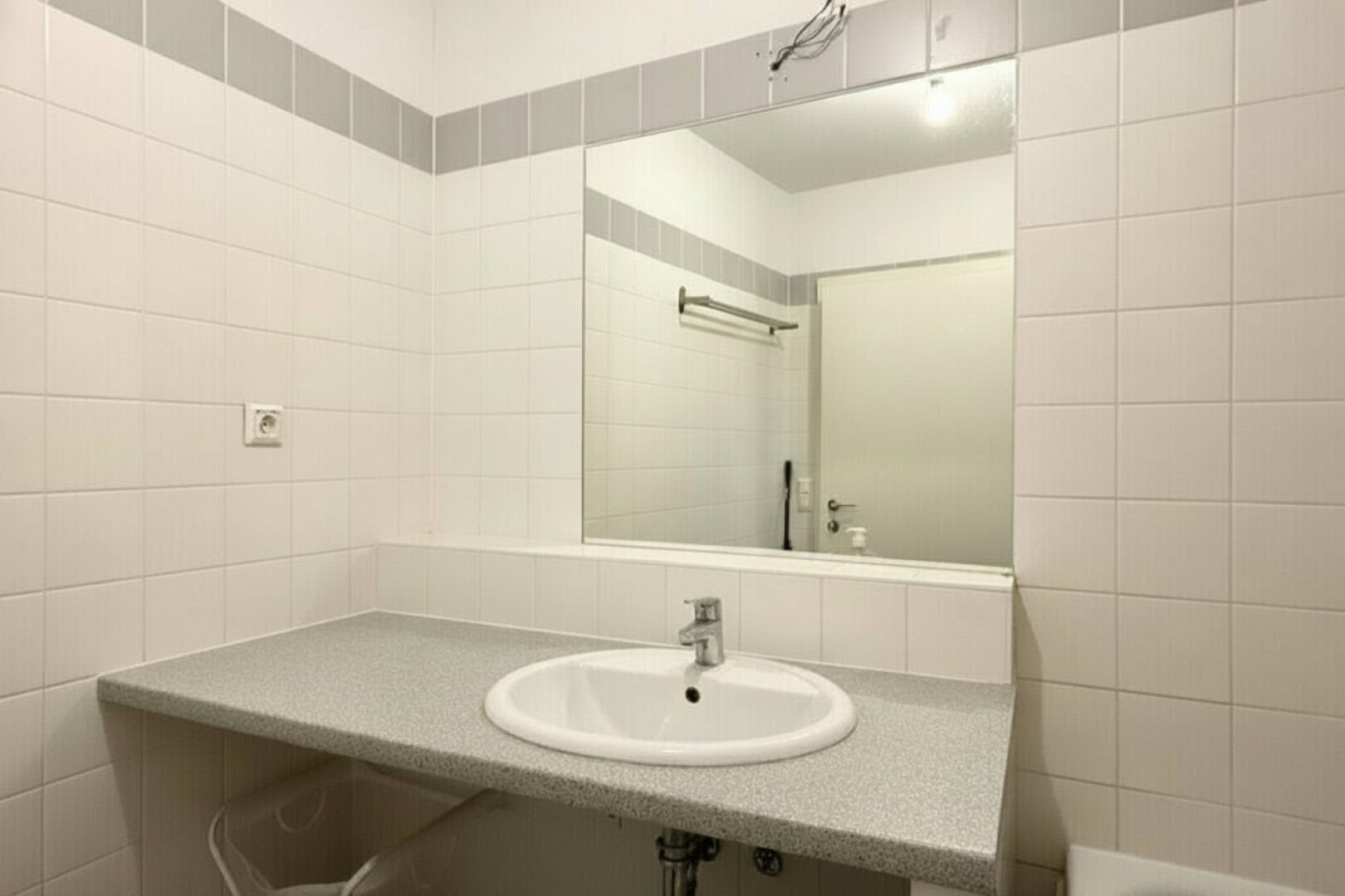 Modernes Wohnen im 5. Bezirk: 2 Zimmer, Top-Infrastruktur + Garagenplatz