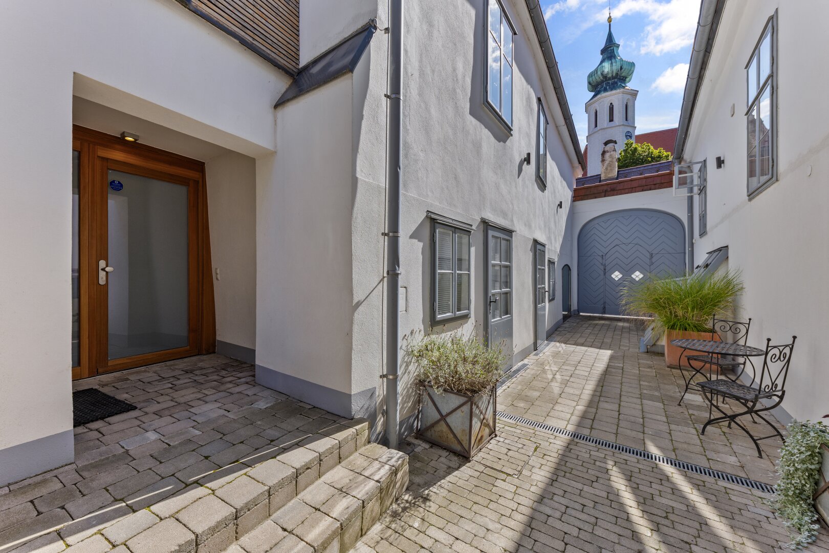 Architekten Juwel mit großer Terrasse im historischen Zentrum von Grinzing