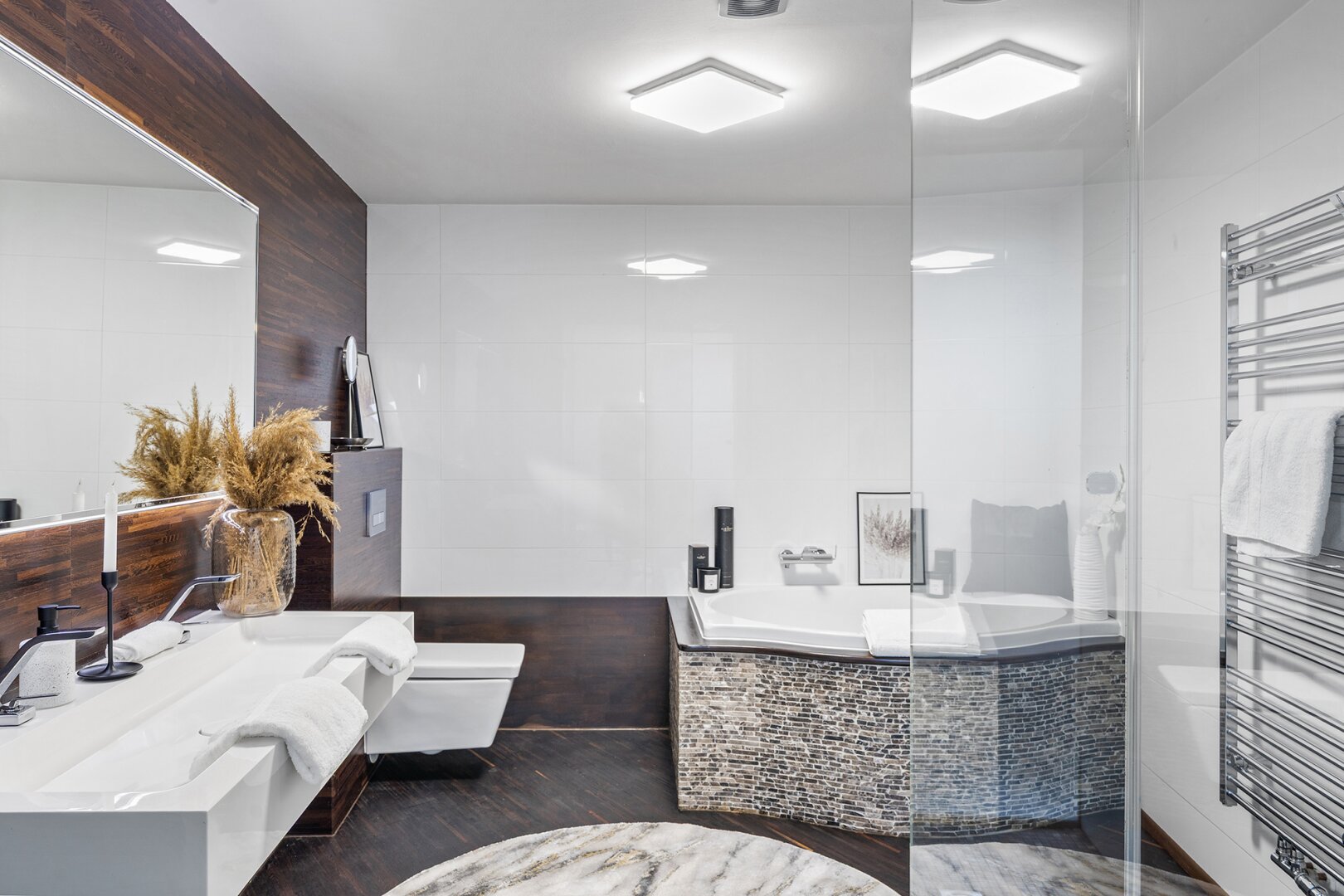 Exklusive Dachgeschoss-Maisonette mit 2 Terrassen & 360° Panoramablick