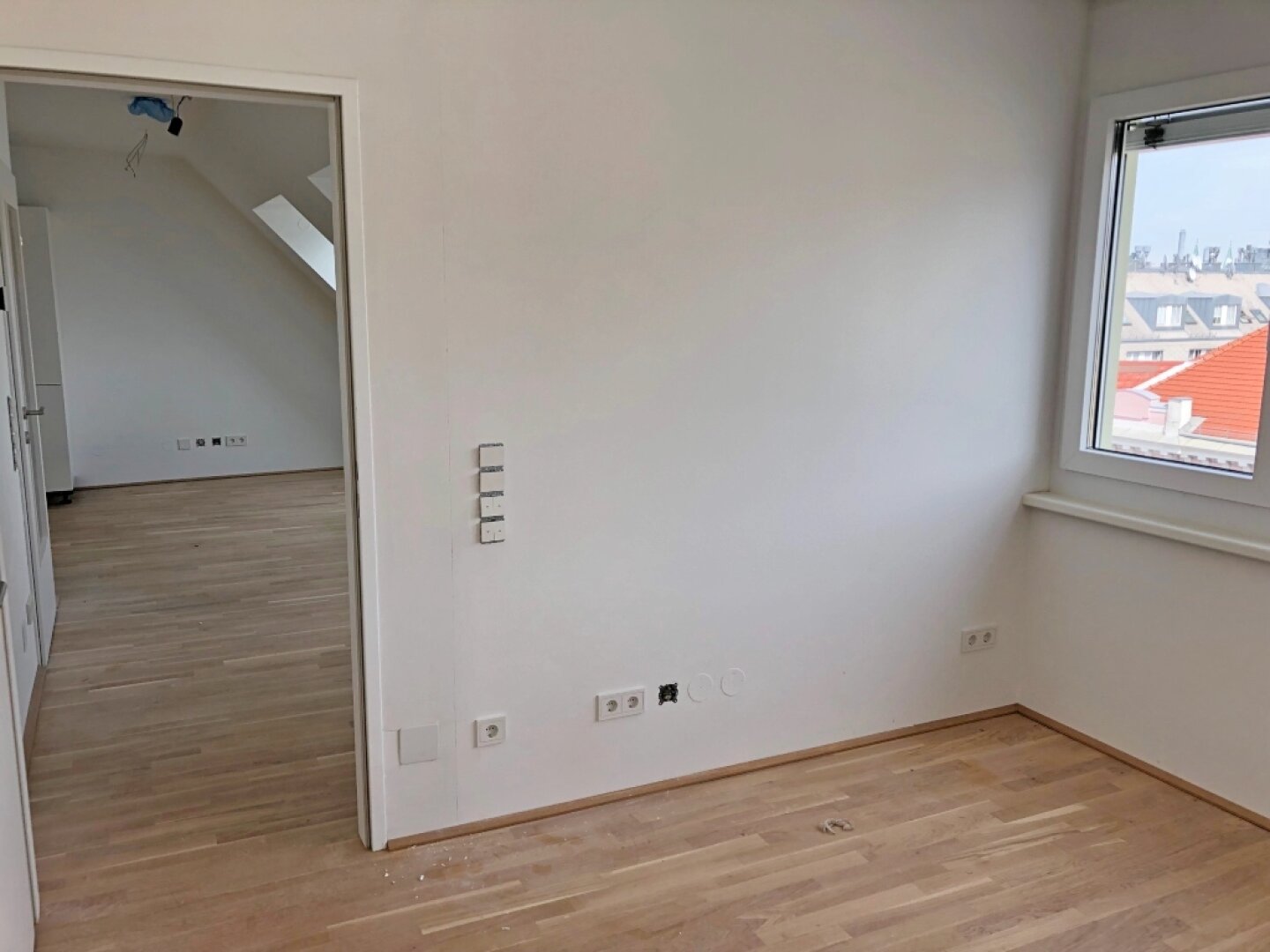 Klimatisierte 2-Zimmer-Dachgeschosswohnung!