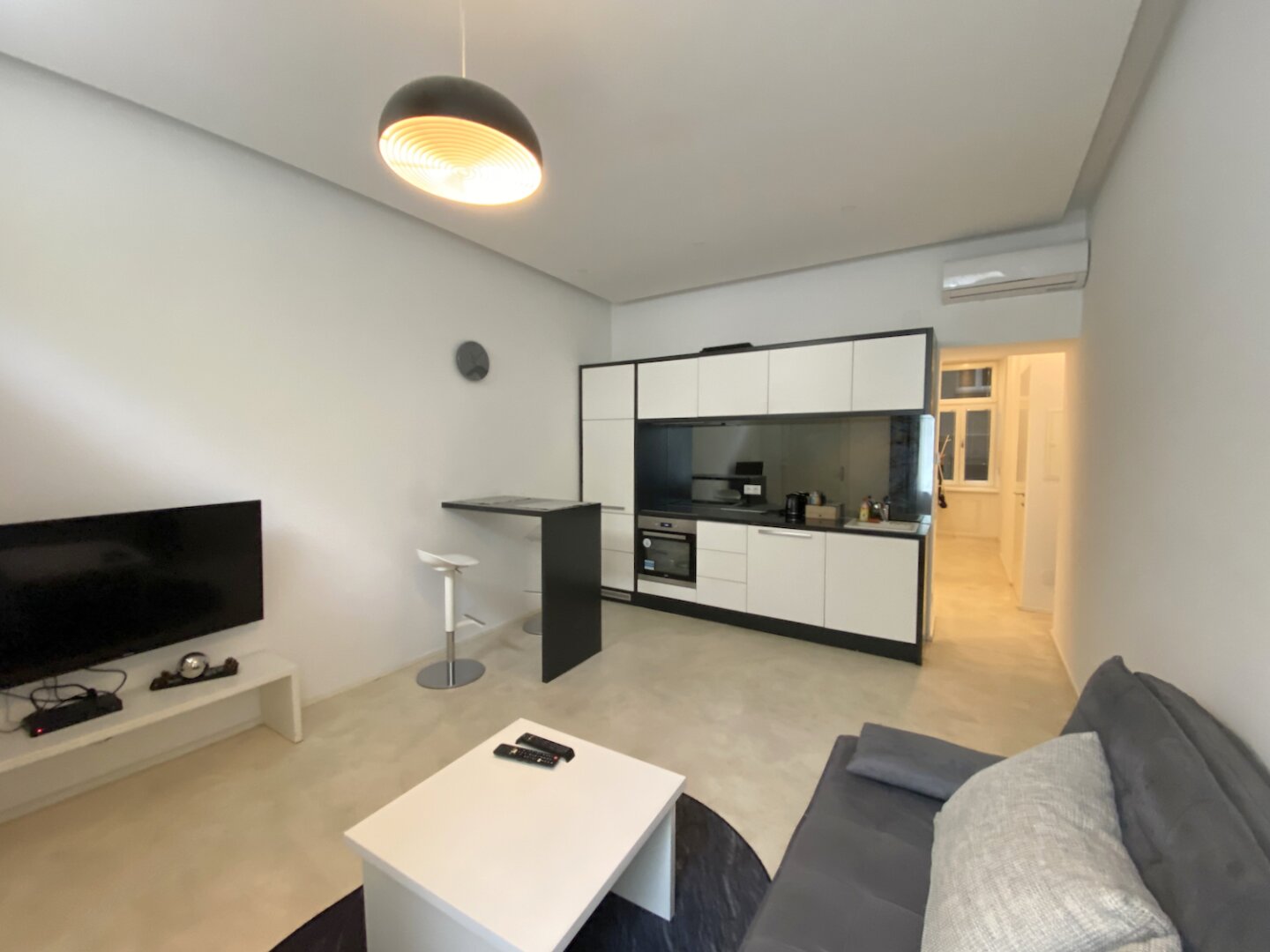 DOPPELPACK! 2 APARTMENTS, hochwertig SANIERT, U6 NÄHE!