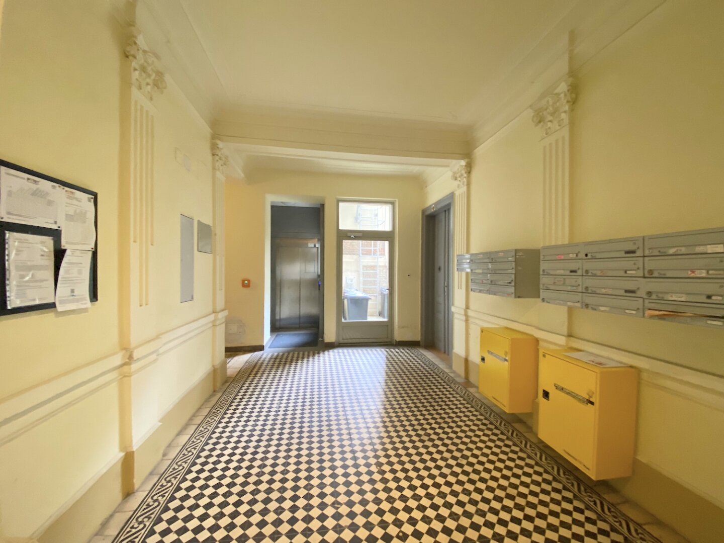 DOPPELPACK! 2 APARTMENTS, hochwertig SANIERT, U6 NÄHE!
