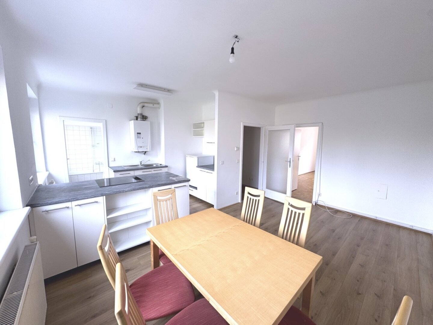 helle, ruhige 2-Zimmer Wohnung, Nähe Technikum Wien und Donauinsel