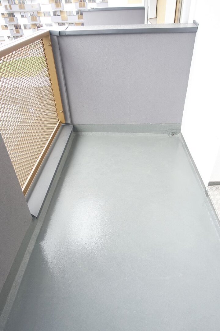 KOMPAKTE SONNIGE WOHNUNG MIT WEST-BALKON - SUPER ANBINDUNG