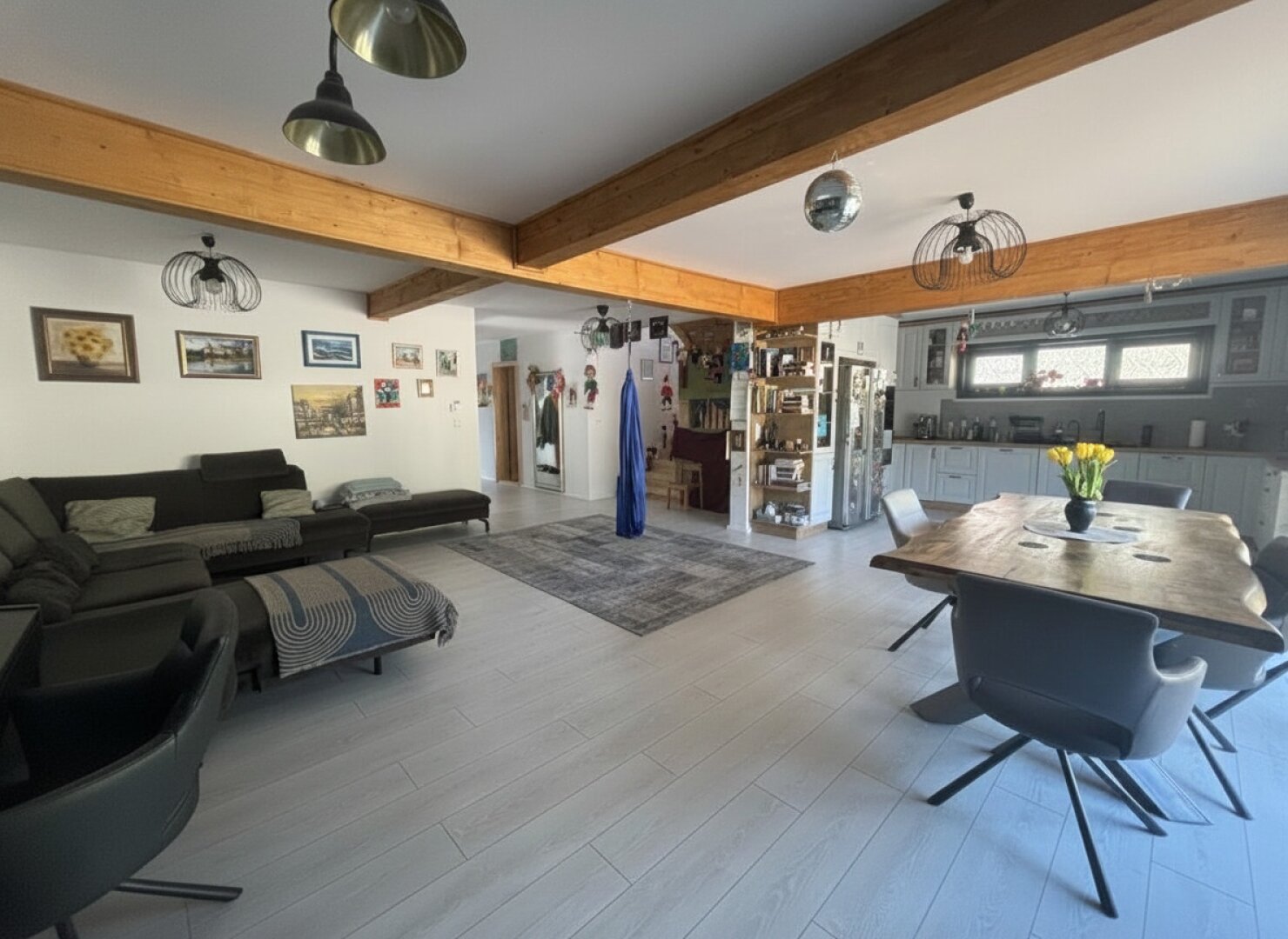 Neuwertiges Einfamilienhaus in Niedersulz, 170m², 4 Zimmer, Garten, Terrasse, Garage!