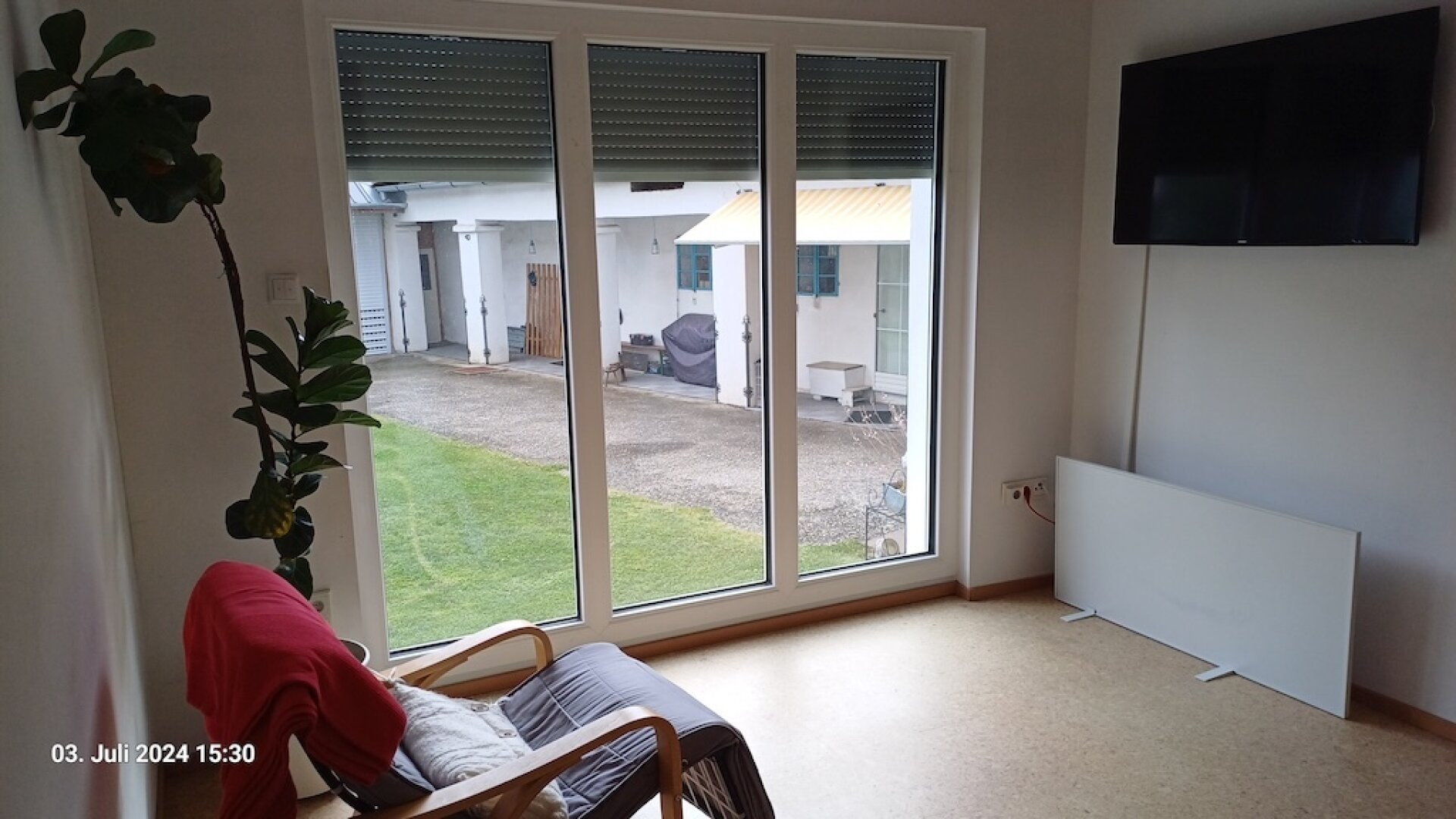 Schöner Hof mit 2 Wohneinheiten und sehr viel Platz, ideal zur Selbstversorgung