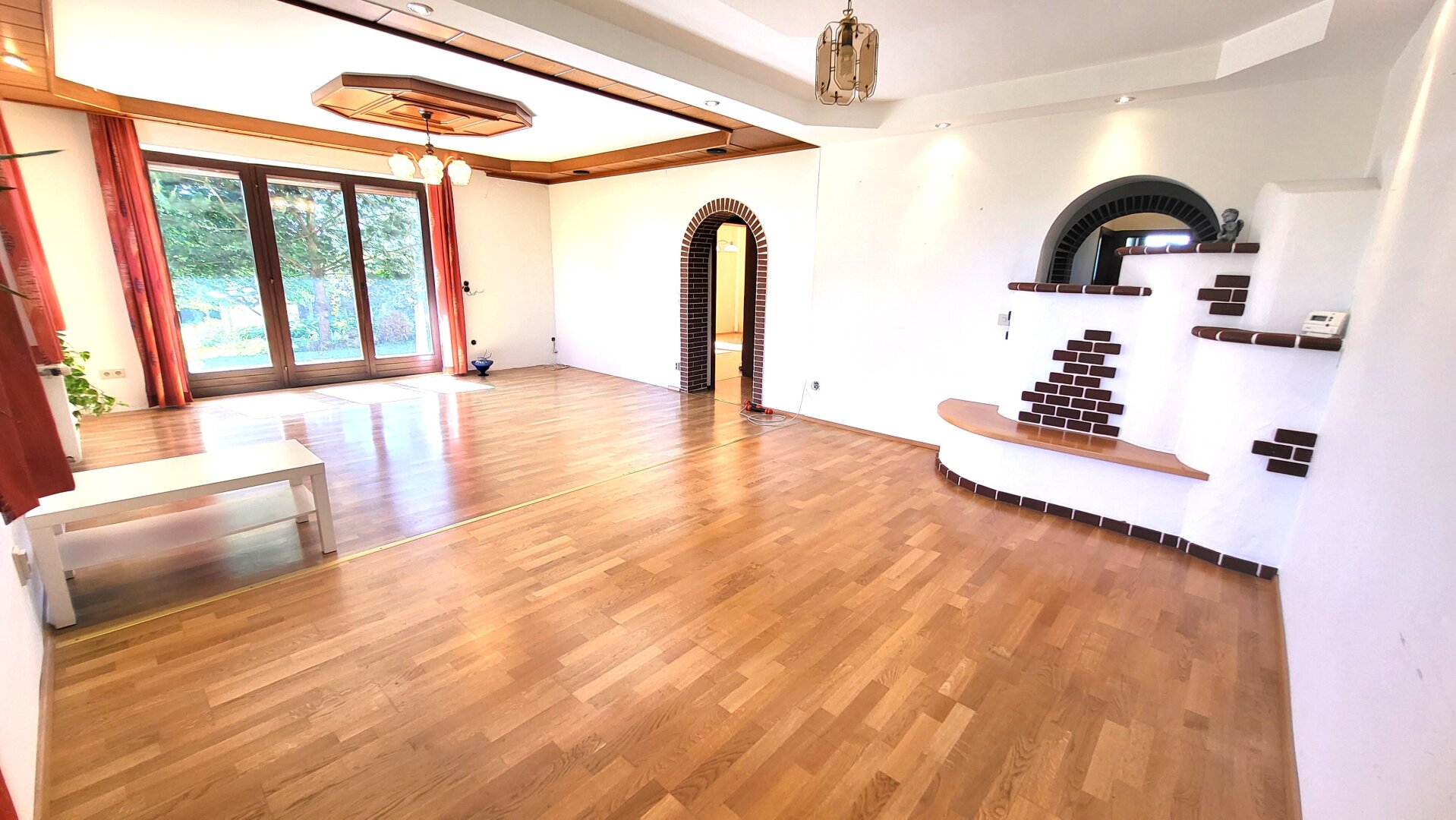 Zwischen Waldrand, Baumhaus und Abendsonne – ein Zuhause mit Seele