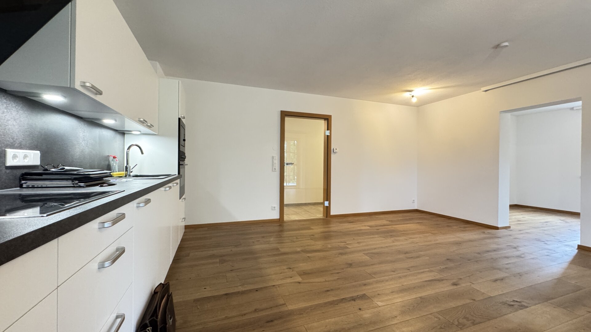 Schöne 90m² Wohnung in Nußdorf am Attersee mit Badeplatz, Garten und 2 Terrassen & Parkplätzen