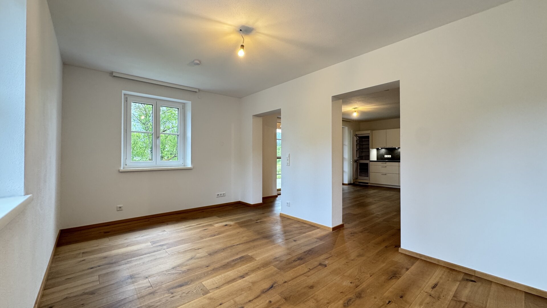 Schöne 90m² Wohnung in Nußdorf am Attersee mit Badeplatz, Garten und 2 Terrassen & Parkplätzen