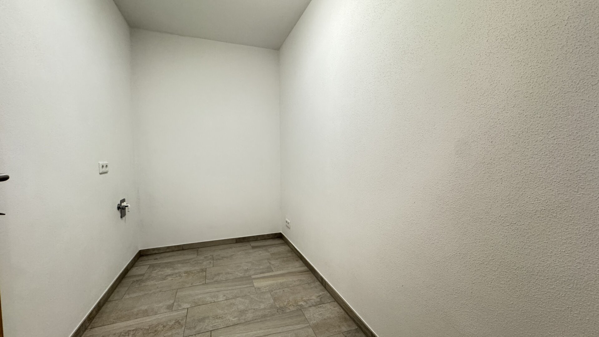 Schöne 90m² Wohnung in Nußdorf am Attersee mit Badeplatz, Garten und 2 Terrassen & Parkplätzen